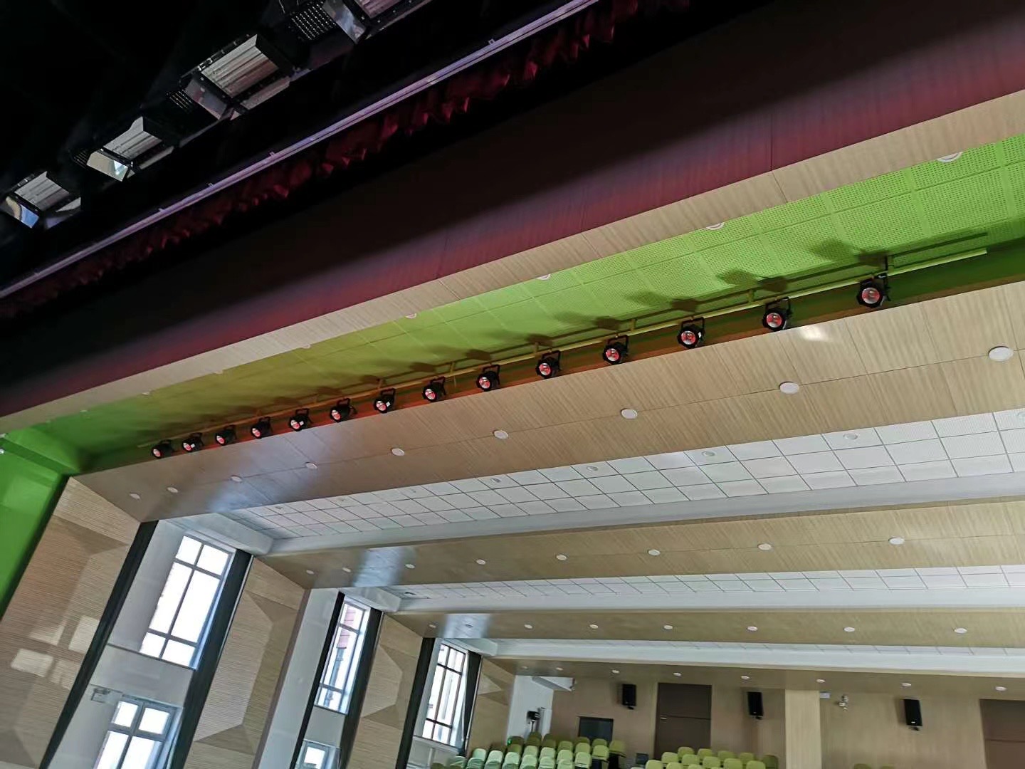 黑龙江群力实验小学