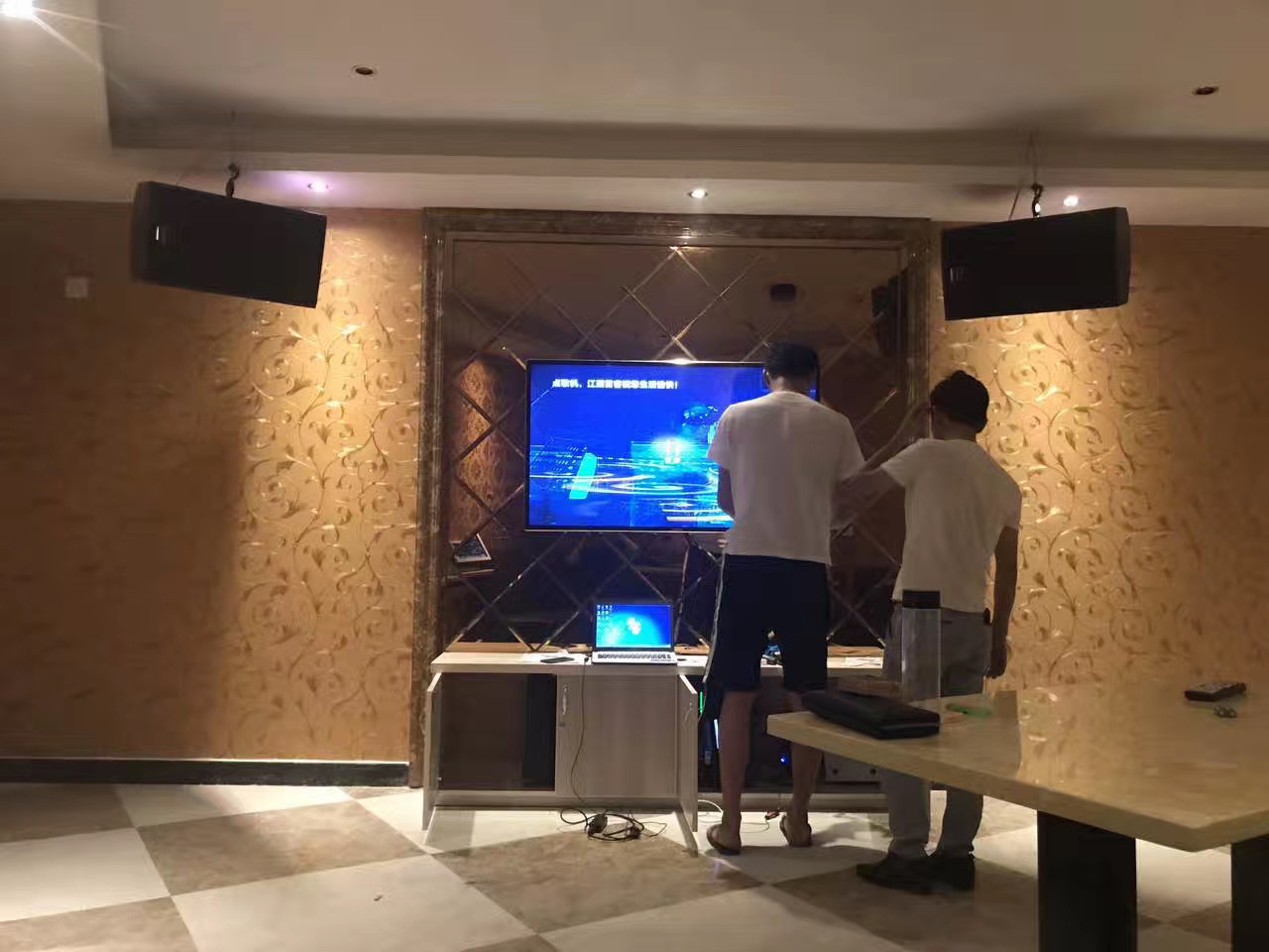 广西南宁卡麦隆量贩式KTV